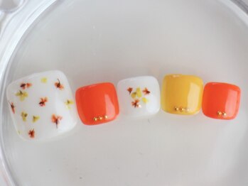 ネイルサロン あかねいろ/春夏 フットネイル 押し花☆