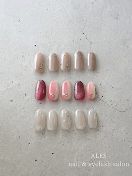 アイラッシュネイルサロン アレス 向ヶ丘遊園 登戸店(Eyelash Nailsalon ales)の写真/豊富なパ-ツ・色とりどりのカラ-バリエ-ション☆季節に合った旬デザインを楽しんで!クーポン要check!