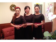 ☆笑顔でお客様をお出迎え☆新宿店はJR新宿駅西口or南口徒歩2分/小田急線や都営大江戸線新宿駅2分♪