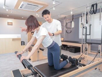 クラーロ(claro)の写真/《黒川駅すぐ!》ピラティススタジオ☆希少なマシンピラティス×理学療法士監修で理想の身体へ導く◎