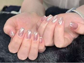 センシー ネイル スタジオ(Sensy Nail Studio)/オーロラのチップ長出し