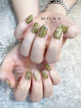 イー(iii)/ニュアンスネイル