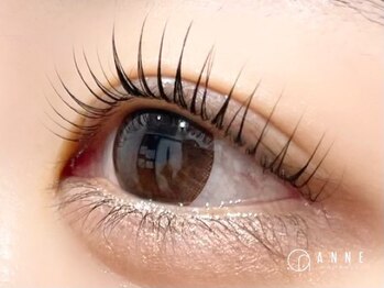 アンネ 梅田 ALLYS店(ANNE)の写真/【eye人気NO.1☆パリジェンヌラッシュリフト】自まつ毛を根本から立ち上げパッチリとした目元に