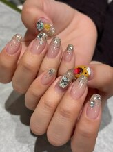 チャーミュー(Charmyu.)/ラメグラデーションネイル