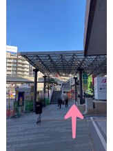 長崎駅前脱毛/3.宝くじ売り場前
