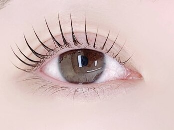 セレブヒルズ 加古川店(Celeb Hill's)の写真/どの角度から見ても素敵&上品な目元♪【立ち上げパ-マ】パリジェンヌラッシュリフト上¥3580/上下¥4980