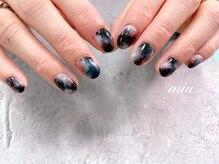 ミウ ネイル(miu nail)