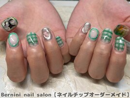 秋葉原ネイル/手描きネイル/銀座
