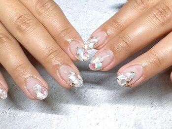 エフツー(F2)/ラグジュアリー