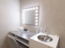 ホワイトニングビューティー 金沢駅前店(WHITENING BEAUTY)/個室でホワイトニング