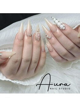 オーラネイル(Aura Nail)/リボンビジューネイル