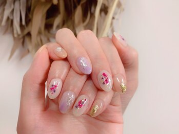 フォンテーヌブロー 野々市店(Fontaine Brow)/付け放題フリーデザインネイル