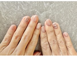 《らくがきネイル》