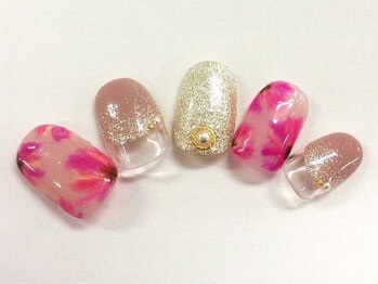 クリスタルネイル ボンベルタ橘店(CRYSTAL NAIL)/フラワーネイル