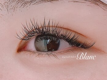 アイラッシュサロン ブラン イオン上越店(Eyelash Salon Blanc)/【カラー】ブラック×ピンク