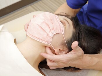らいおんハート鍼灸整骨院 海老名/頚部の筋肉の施術