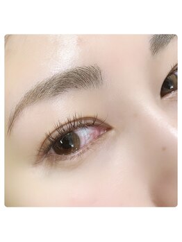 ジュディ サロン(JEUDI SALON)/眉で印象をナチュラルに♪