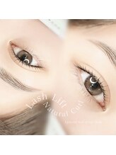 リラ(Lyra)/似合わせラッシュリフト