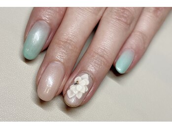 ブルジェネイル ネイル(BOURGE nail)/大人向けエンボスデザイン