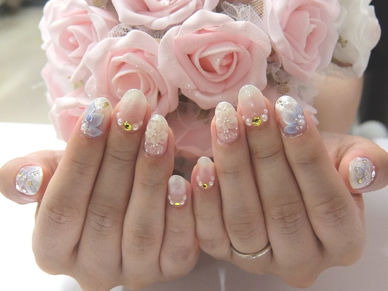 ネイルパーツ カメリアフラワー 6個セット モノトーン 薔薇