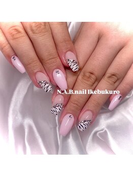 エヌエービー(N.A.B.)/ゼブラネイル