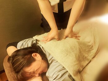 ル タン 草加マルイ店の写真/首・肩スッキリ！重だるさから解放される極上リラックス◎ガチガチ首・肩に、プロの手が届く♪