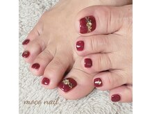 【フット】親指アートにパーツ追加のお客様ネイルです♪