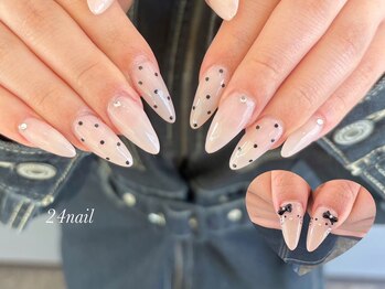 ニーヨンネイル(24nail)/キティちゃんネイル