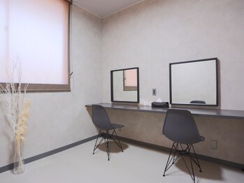 トランク(Trunk)/メイクルーム