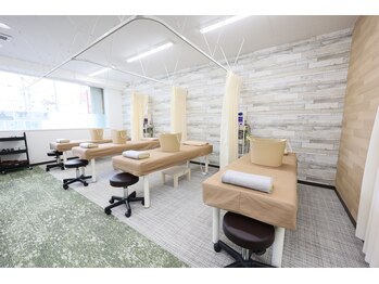 麻生駅上鍼灸整骨院/【施術スペース】