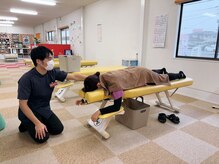 久留米スポーツ整骨院 整体院/【整体】肩こりにストレッチ