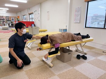 久留米スポーツ整骨院 整体院/【整体】肩こりにストレッチ