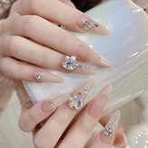 愈里