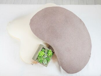 スキニー 六本木店(Skinnie)/テンピュール社製枕♪