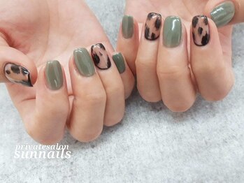 サンネイルズ(sun nails)/4本アート