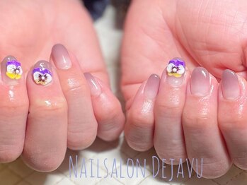 デジャヴ(Dejave)/グラデにパンジーぷっくりネイル