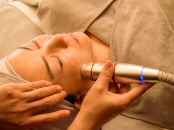 玉響(Tamayura)/スッキリ小顔 サークルショット