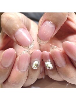 トータルサロン 白べぇーっ プラス/先端クリアネイル