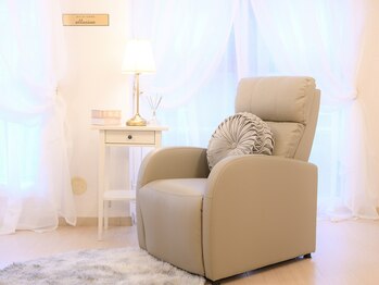 アリュージョン 梅田中崎町店/眉毛サロン/まつ毛パーマサロン