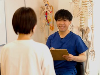 たんぽぽ鍼灸整骨院の写真/国家資格を持つ施術者の丁寧なカウンセリングと確かな技術でお悩み解消!