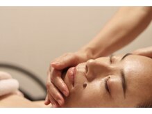 ノエル(1010-Noel)の雰囲気(効果抜群 フェイシャルケア 小顔、リフトアップ、ほうれい線ケア)