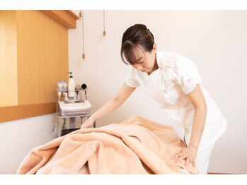 フセヤ &nbsp;エステティックアロマヨガスクール(FUSEYA)/エステ/セラピスト/スクール