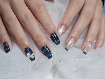 アーブルネイル(arbre nail)/●アシンメトリーネイル
