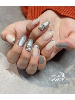 エム(em)/プランパーマグネットネイル