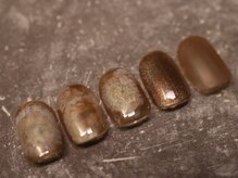 クロ(KURO)/browndesign/茜部ネイルサロン