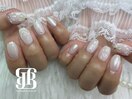 ホワイトオーロラネイル