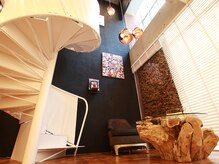 ザ ベルネス 表参道(The bellness omotesando)/待合＠表参道