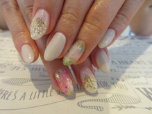 ラヴュール(LA Beaull)/フラワーニュアンスネイル