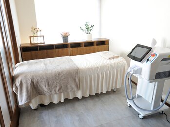 ドットエー 西宮北口店(.A)/清潔感のある店内です★