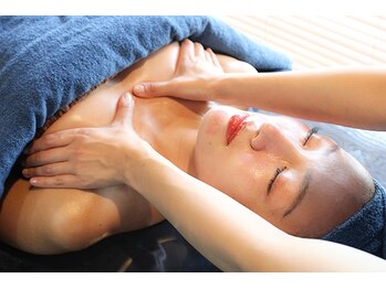 ヘラ クリニカルラボ(HERA)/韓国直伝コルギ